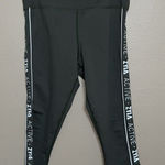 Zyia Women’s  Active Light n Tight High Rise Cropped Logo Leggings green active Photo 0