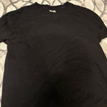 H&M Divided  Black T-Shirt Cropped Photo 0