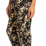 Jessica Simpson 🦎Pants🌵 Photo 0