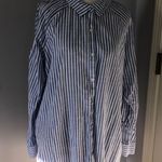 Bandolino  shirt with cold shoulders Photo 1