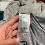 Quince  Bamboo Jersey Knit Maternity Short Sleeve V-Neck Tee Grey Size Medium Photo 6