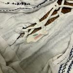 Hummingbird White Black Floral Boho Tie Blouse Size Small Photo 8