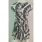 LULU'S DRESS ZIP BACK CAP SLEEVE SIZE SMALL Black Photo 1