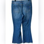 Abound  Women’s Flared Leg‎ Medium Wash Cotton Blend Stretch Jeans Pants Size 31 Photo 1