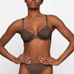 SKIMS WEIGHTLESS DEMI BRA Photo 0