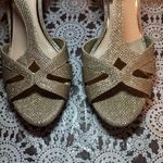 Gianni Bini Gold Sandals with Elegant Strappy Design size 8.5 Photo 4