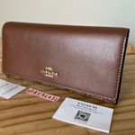 Coach Trifold Wallet Photo 1