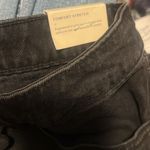 Universal Threads Women's High-Rise Flare Jeans - Universal Thread Black Wash Size 17 Photo 2