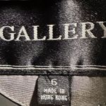 Gallery  brand Sz 6 Rain/Trench Coat with or without tie belt Photo 2