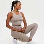 women's best Essential Leggings - Size XL Photo 0