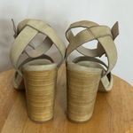 Kenneth Cole Toren beige suede sandal size 7.5 Photo 3