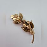 Vintage 50s Gold Tone Metal Leaves Light Purple rhinestone Pin Brooch Photo 1