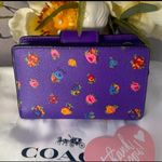 Coach MEDIUM CORNER ZIP WALLET WITH MINI VINTAGE ROSE Photo 1