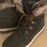 Cougar women olive green suede waterproof Vanetta boots US size 11 Photo 6