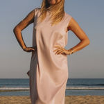 DAILY DRILLS NWT SILKY MAXI DRESS LIGHT PINK Photo 0