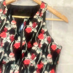 MINKPINK  Zip Front Crop Top Sports Bra size small Photo 2