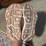 Hoka  Bondi 9 Rose Latte Photo 1