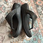 Crocs Monterey Diamante Embellished Thong Wedge Sandal Black Women's size 9 Photo 5