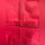 Fossil Rare HTF Vintage Bright Red Large Leather  Heavy Handbag Crossbody Bag Photo 3