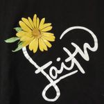 Faith Tee shirt Gold Size XXL Photo 1