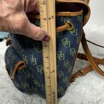 Dooney & Bourke Vintage Navy and Tan Signature Backpack Excellent Condition Photo 5