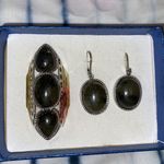 New Silver Toned 3 Green Stone Ring w/matching Earrings Jewelry Set Size 8 Photo 0