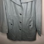 Attention  Coat‎ Photo 4