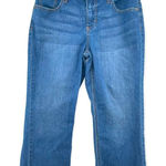 Merona Women’s Mid-Rise Medium Wash Cropped Denim Jeans Size 4 Regular Photo 0