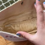 White beaded shoulder bag with flower pink and blue pattern detailing Photo 7