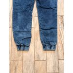 Tinseltown  women's Junior size 3 blue denim jogger jeans Photo 2