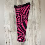 Nike Pro Dri- Fit Black & Pink Cropped Leggings Size Small Photo 5