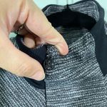 Lululemon Women's Heathered Black Herringbone Baselayer Half Zip Pullover Size 4 Photo 3