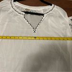 Women’s Collections Etc Wht Embroidered Split V Photo 6
