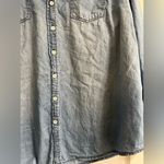 Torrid  Medium Wash Denim Fox Button Front Classic Fit Taylor Shirt - size 1 Photo 1