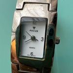 Stainless steel back FOCUS Japan Movement watch Photo 0