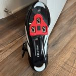 Peloton  Black and Red Cycling Shoes Size 40 Photo 3
