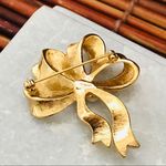 Avon Vintage Ribbon Bow Pin Brooch Gold Photo 4