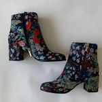American Vintage Floral Booties Photo 0