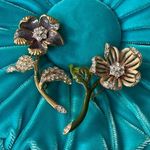 The Nolan Miller Glamour Collection Flower Pin set Green Photo 5
