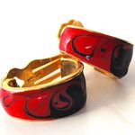Vintage Red Black Enamel Gold Hoop Clip Photo 3