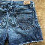 American Eagle Denim Short Juniors Size 2 Mid Rise Shortie Super Stretch Photo 3