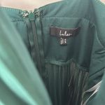 Lulus Lulu’s Fabulous Perfection Emerald Green Satin Pleated Midi Dress Size: XS Photo 5