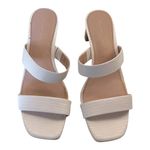 Kelly & Katie 8  white Sandals wicker block heel squared off toe Photo 1