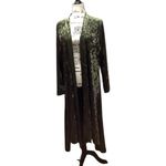 Pyramid Collection. Crushed velvet open front long duster. Olive Green. Large Green Photo 9