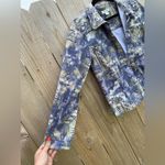 Christopher & Banks  Women's One Button Blazer Jacket Sz Medium blue‎ abstract Photo 2