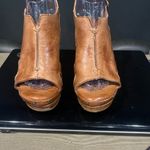 Women's Tan Leather Peep Photo 1