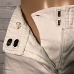 The Limited  Drew Fit Off White Walking Shorts Size 10 Photo 4