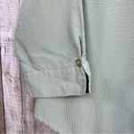 Appa’renza (Vintage) XL 3/4 Sleeve Button Front with a Button cuff Photo 2