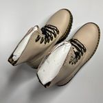 Dr. Martens Leona Women's Leather Heeled Boots in Vintage Taupe Sendal Photo 7