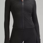 Lululemon Define Cropped Jacket- NWT Photo 0